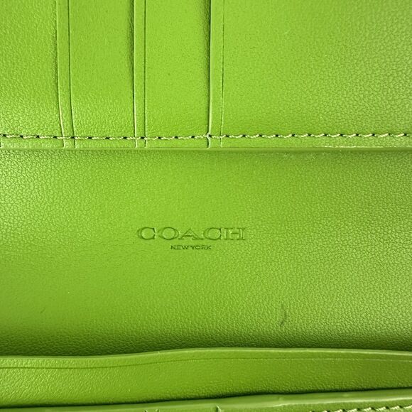 COACH Smooth Leather Skinny Snap Tab Slim Wallet Dark Lime Green CH823 Used - Picture 11 of 14